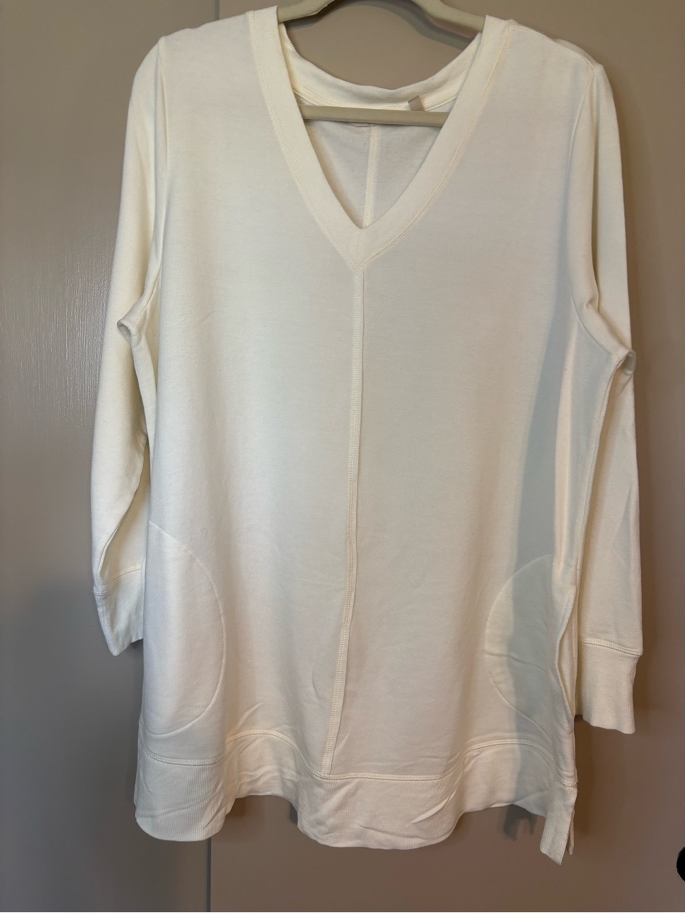 Soft Surroundings Cream V‑Neck Long Sleeve Tunic Size 1X